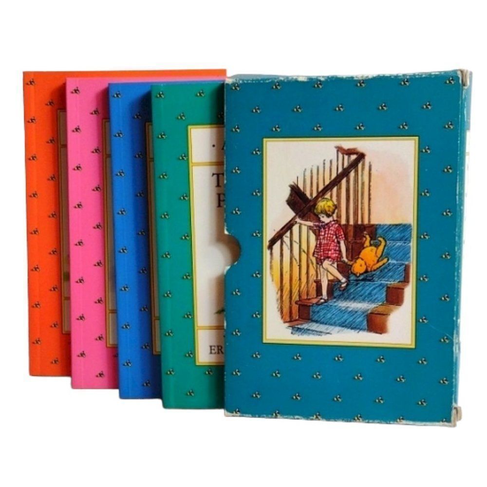 Vintage Pooh's Library by A. A. Milne‎ 4 Book Set Softcover